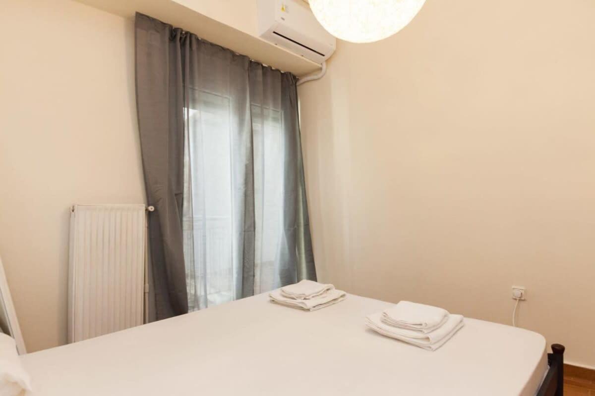 Luxury Pireas New 2br Urban Escape