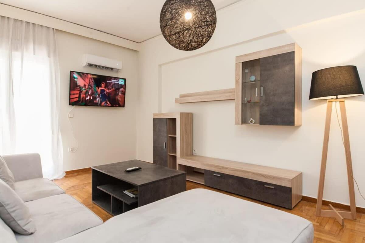 Apartment Luxury Pireas New 2br Urban Escape *