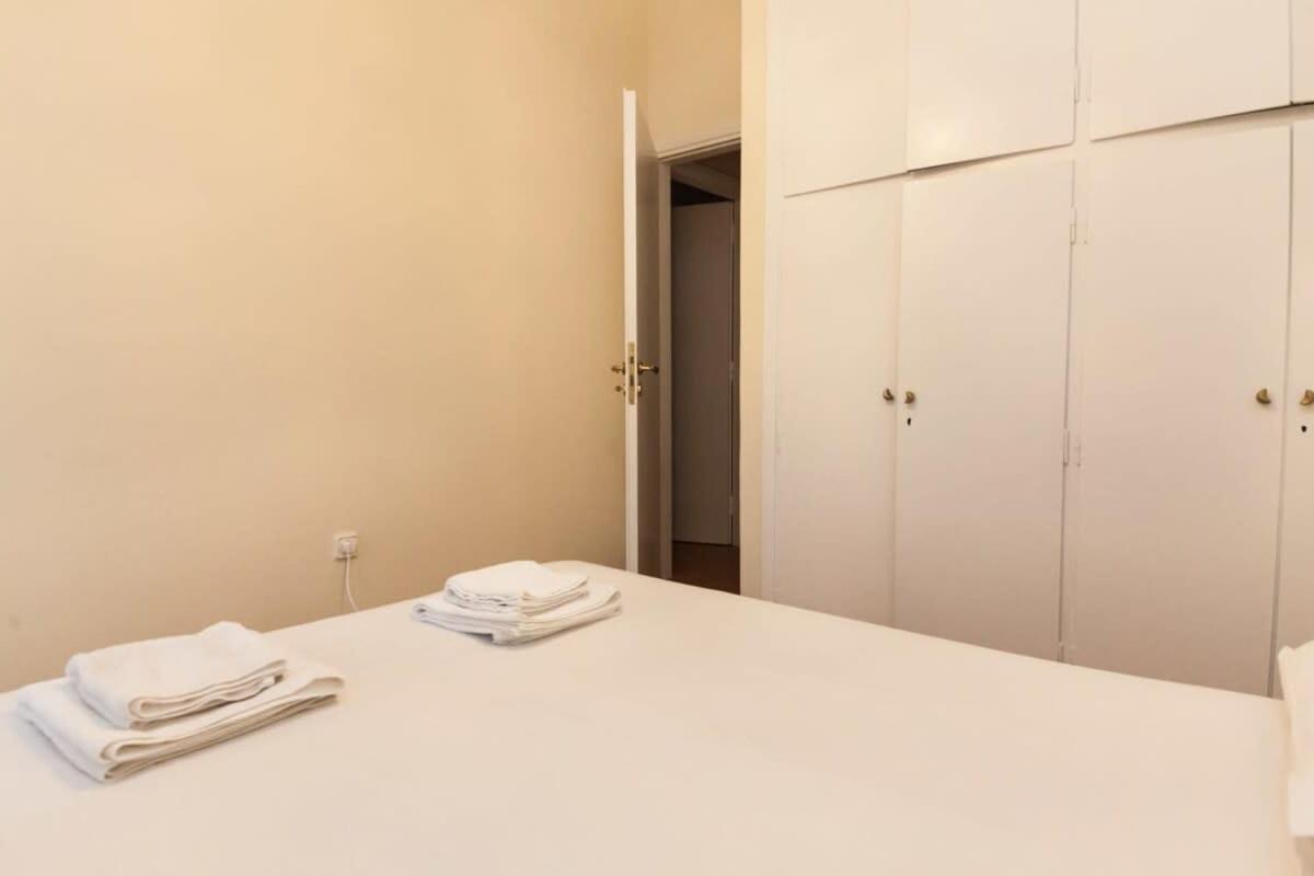 Apartment Luxury Pireas New 2br Urban Escape *