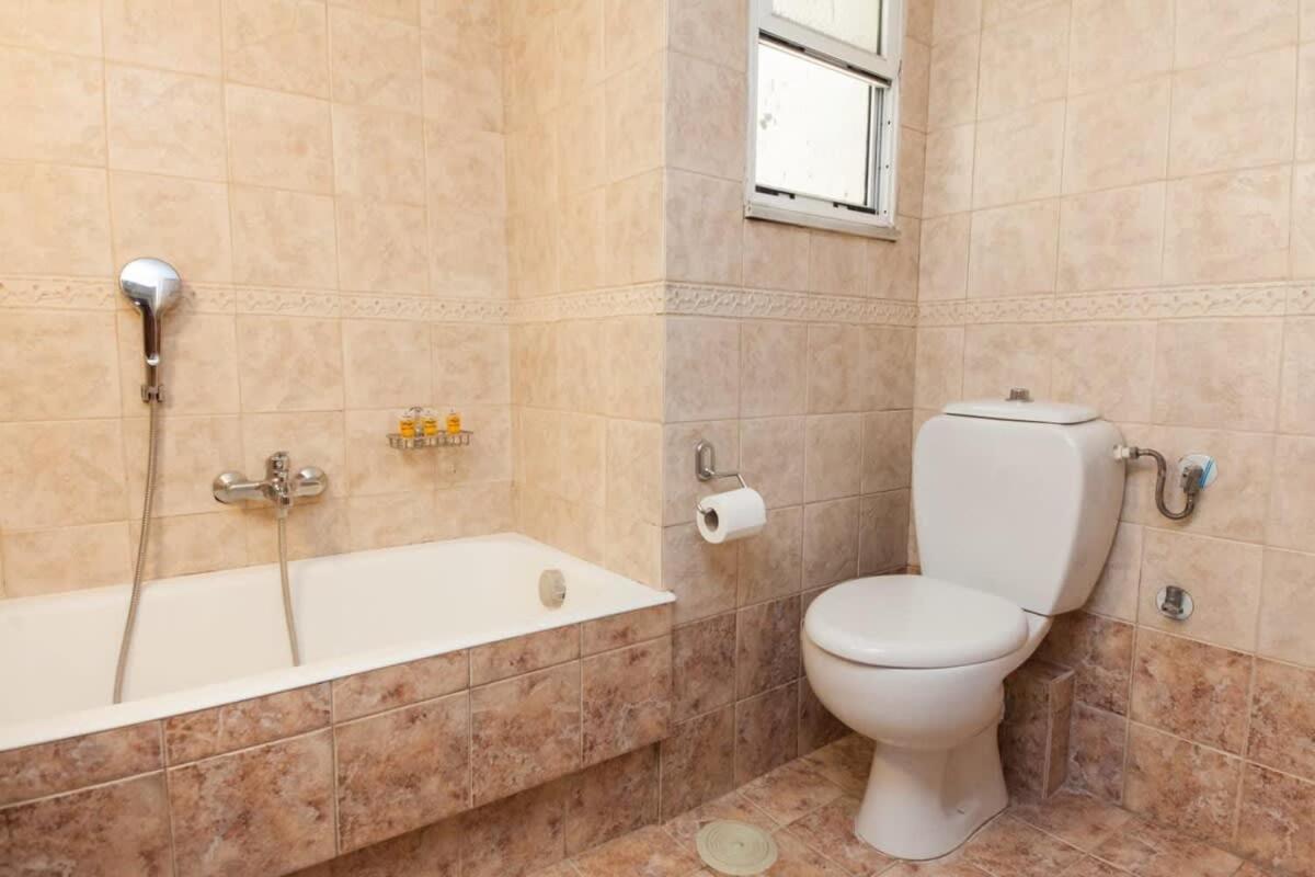 Luxury Pireas New 2br Urban Escape Apartment